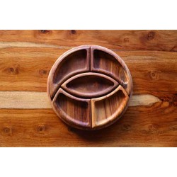 Wooden divided serving plate 