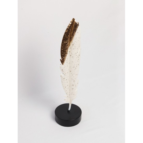 Decorative metal feather 