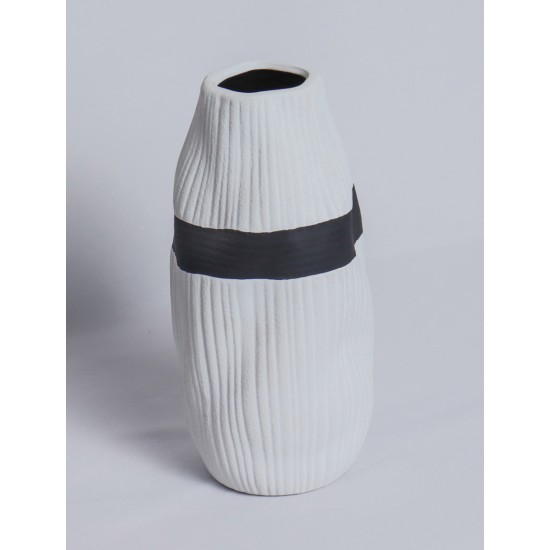 Cylinder white  vase 